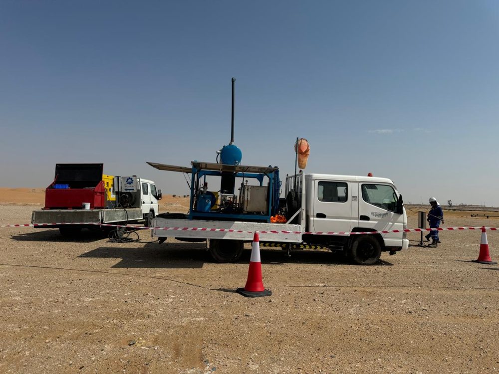 NOSS wellhead maintenance unit on location in the desert